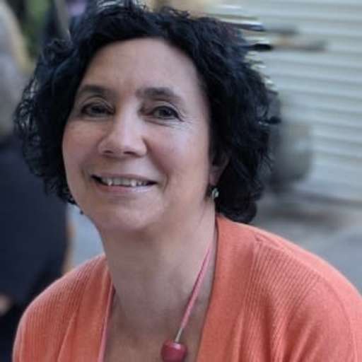 Profile image for pet sitter Lisa