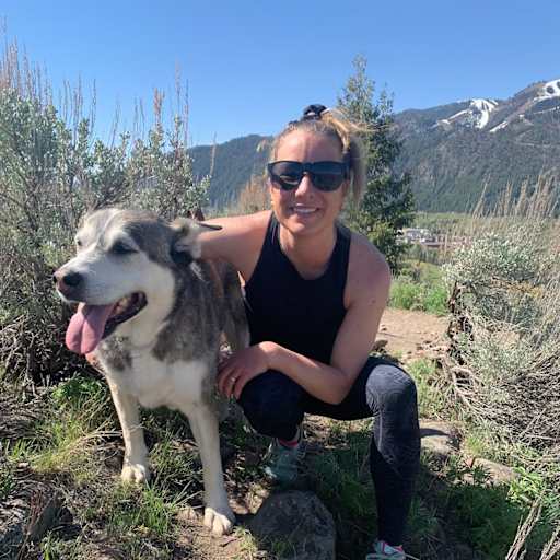 Profile image for pet sitter Kristi