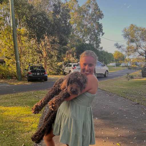 Profile image for pet sitter Emily