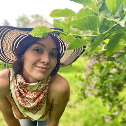 Profile image for pet sitter Alison