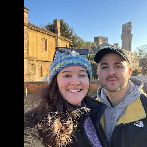 Profile image for pet sitters Francesca & Riccardo