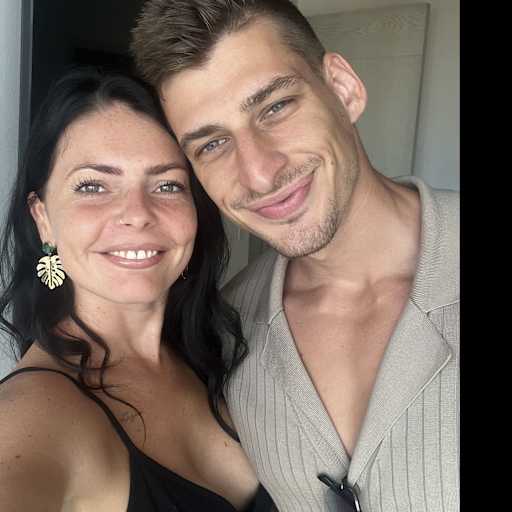Profile image for pet sitters Viktoria & Danny 