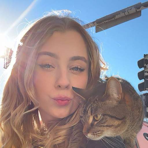 Profile image for pet sitters Alexandria & Cheo