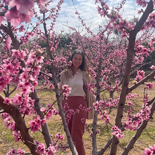 Profile image for pet sitter Christin