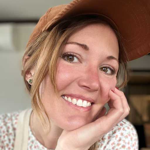 Profile image for pet sitter Abigayle