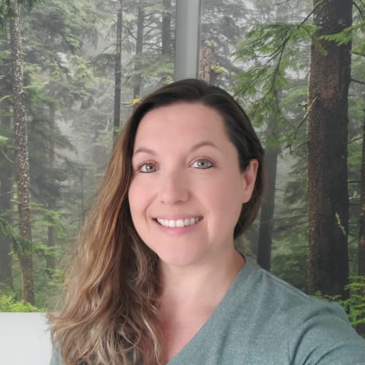 Profile image for pet sitter Stephanie