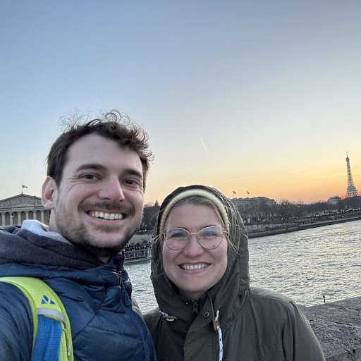 Profile image for pet sitters Austin & Ninon