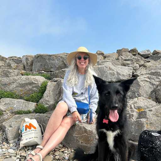 Profile image for pet sitter Paula
