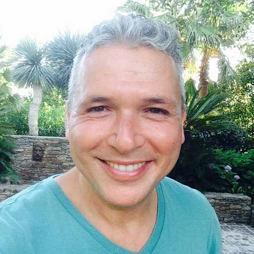 Profile image for pet sitter Gabriel