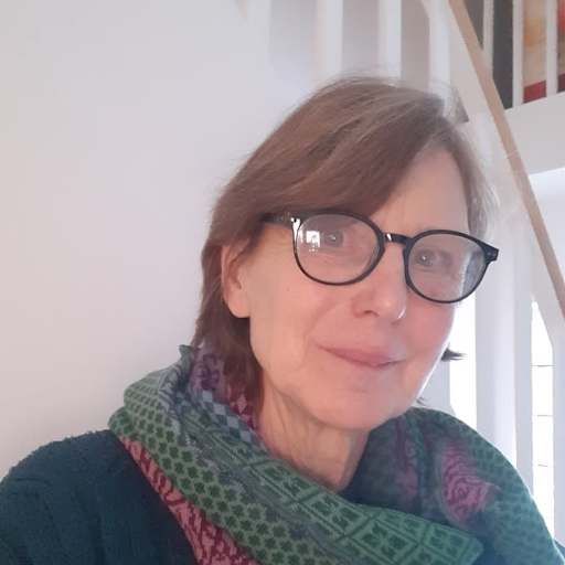 Profile image for pet sitter Bettina