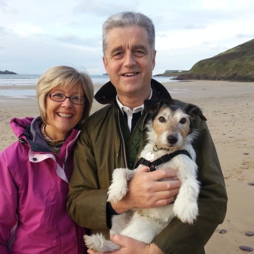 Profile image for pet sitters Allen & Janet