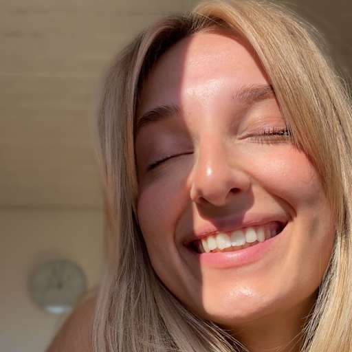 Profile image for pet sitter Anja