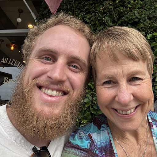 Profile image for pet sitters Elizabeth & Clayton