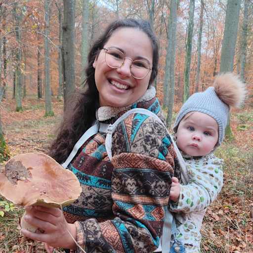 Profile image for pet sitters Kamila & Johan