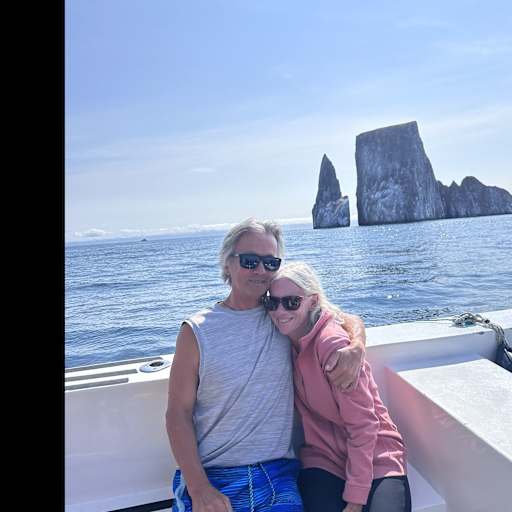Profile image for pet sitters Kathy & Joe