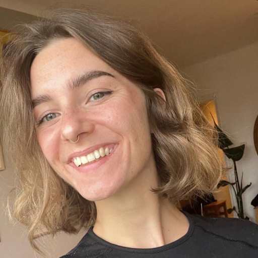 Profile image for pet sitter Adina