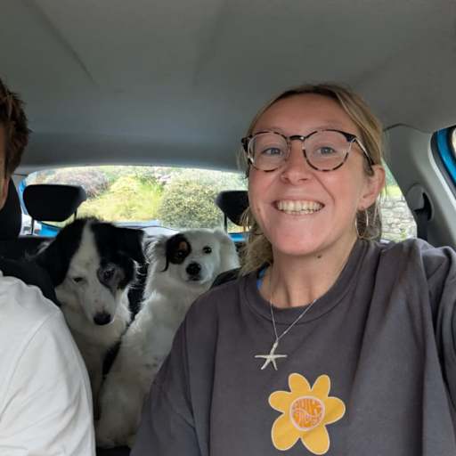 Profile image for pet sitters Catrin & Ben