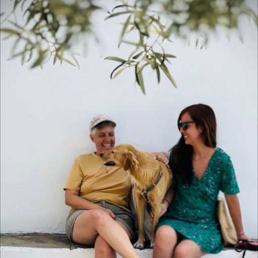 Profile image for pet sitters Carolina & Sonsoles
