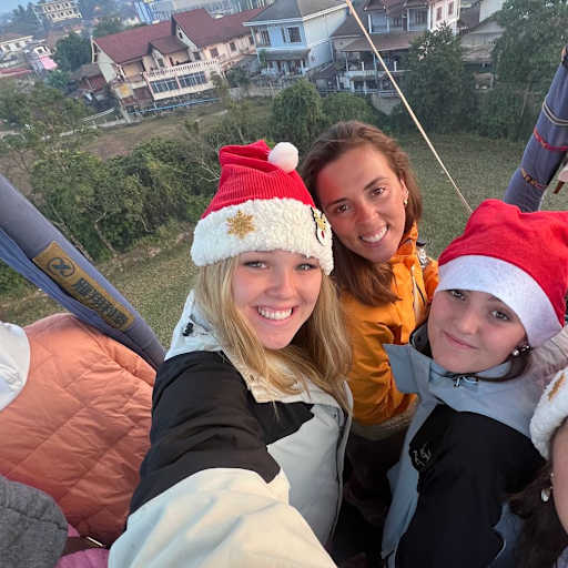 Profile image for pet sitters Daisy & Honey