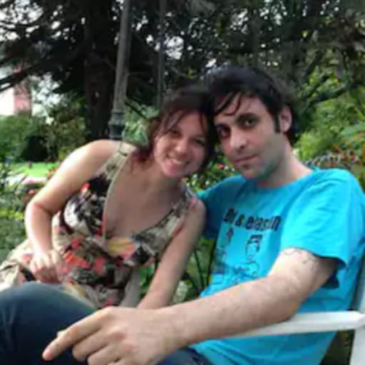 Profile image for pet sitters Tatiana & Guilherme  