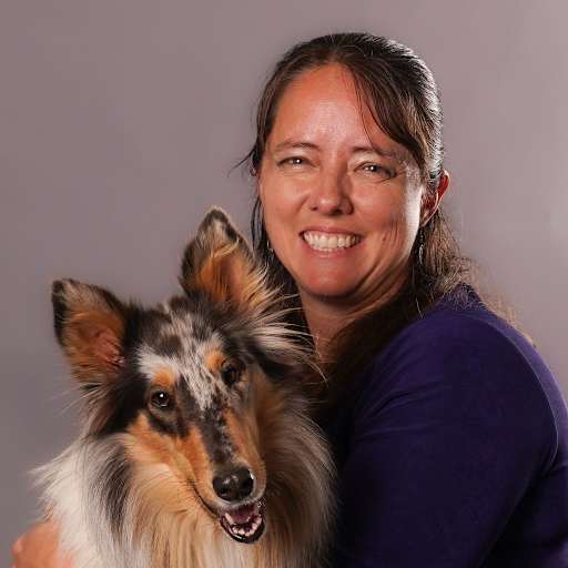 Profile image for pet sitters Julia & Mike