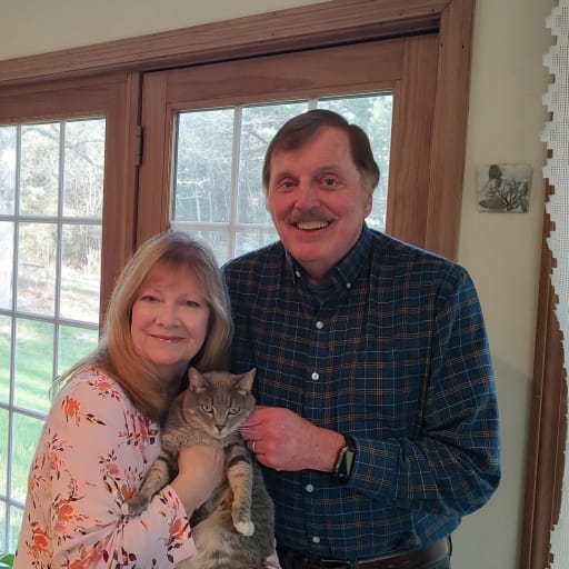 Profile image for pet sitters John & Ellen