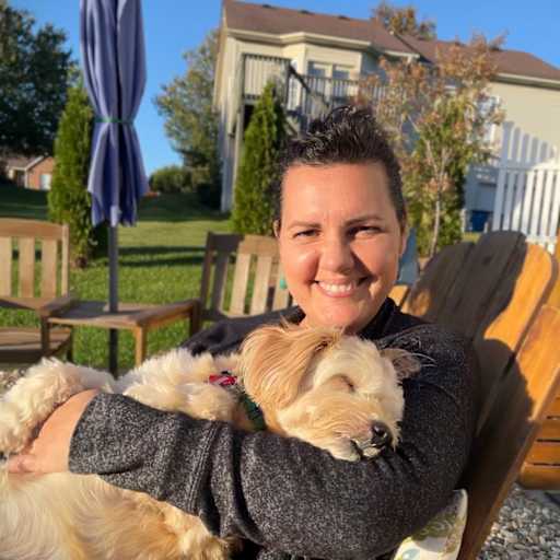 Profile image for pet sitter Lourdes