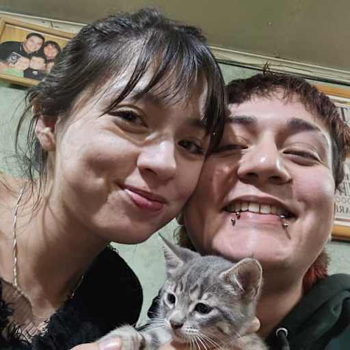 Profile image for pet sitters Daniela & David