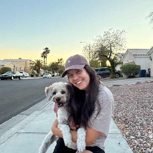 Profile image for pet sitters gabrielle & Gustavo