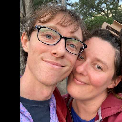 Profile image for pet sitters Arvid & Wyona