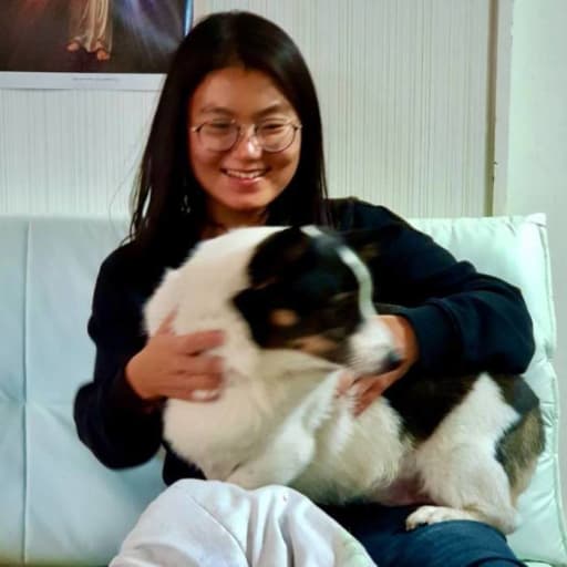 Profile image for pet sitter Su