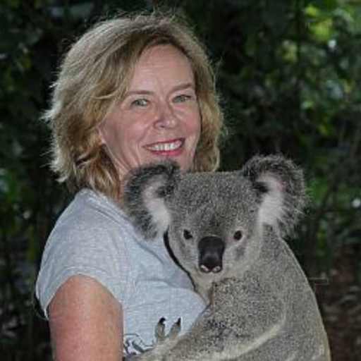 Profile image for pet sitter Debra-Lee