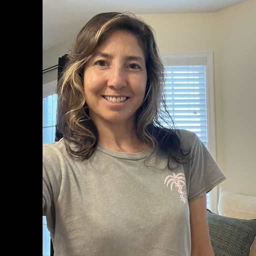 Profile image for pet sitter Elizabeth