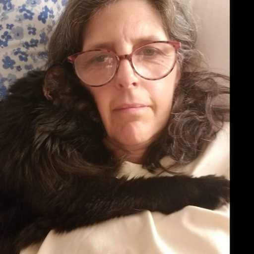 Profile image for pet sitters Sue & Bill