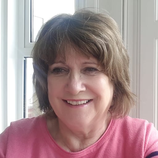 Profile image for pet sitter Linda