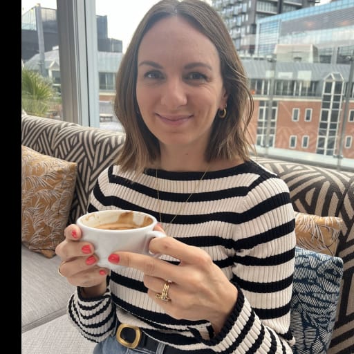 Profile image for pet sitter Sarah