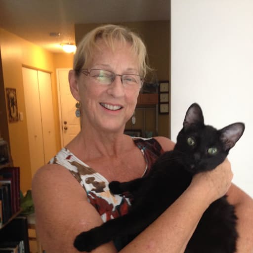 Profile image for pet sitter Elizabeth