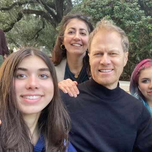 Profile image for pet sitters Geoff & Ellie