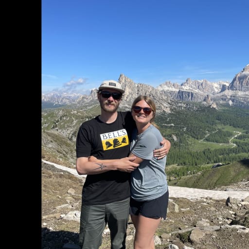 Profile image for pet sitters Neve & Jackson