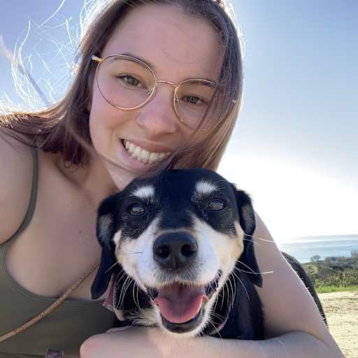 Profile image for pet sitter Lili