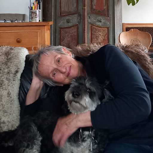 Profile image for pet sitter Heidi