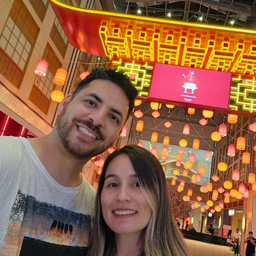 Profile image for pet sitters NERCY E & Gustavo