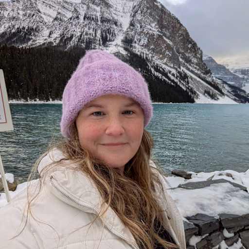 Profile image for pet sitter Katherine Milne