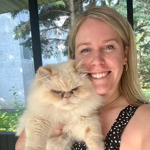 Profile image for pet sitter Caitlin