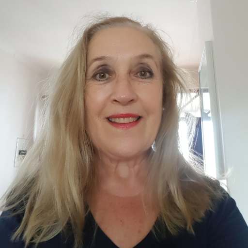 Profile image for pet sitter Euphane
