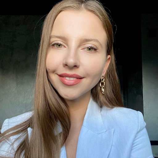 Profile image for pet sitter Anna