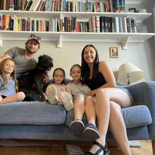 Profile image for pet sitters Amie & David