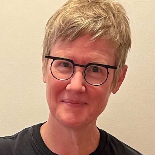 Profile image for pet sitters Paige & Eric