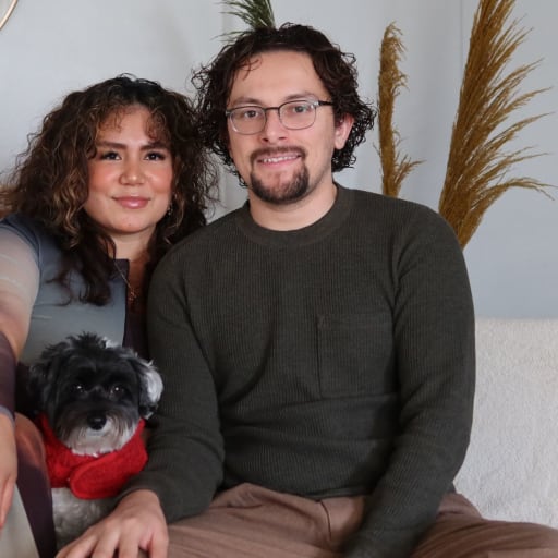 Profile image for pet sitters Erik & Dayana