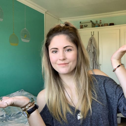 Profile image for pet sitters Chloe & Sophie